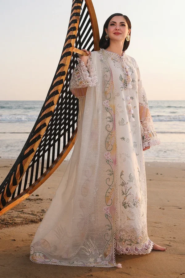 Hania Aamir wearing Qalamkar SA-10 Ilara ivory embroidered chikankari lawn suit with khaadi net dupatta | Lubaba Luxury.