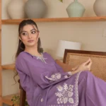 Zoha 3pc Lavender Embroidered Suit Dupatta Detail