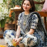 Sapphire Blue Tie-Dye Luxury Lawn 3-Piece Suit - Lubaba Luxury