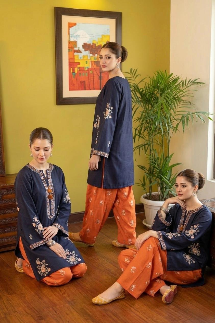 Urgue wear by the gorgeous actress dure fishan sided view