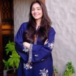 Urgue wear by the gorgeous actress dure fishan close up