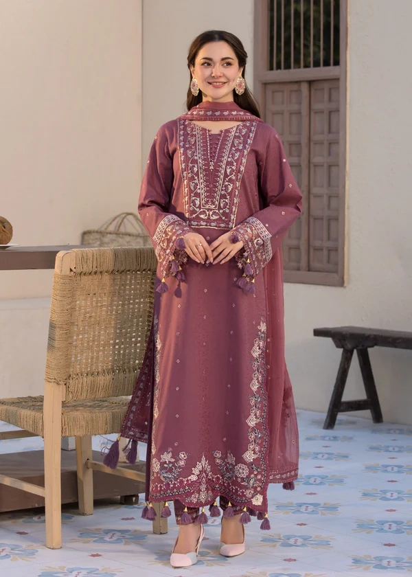 Mauve 3-piece embroidered lawn suit for women with chiffon dupatta by Lubaba Luxury