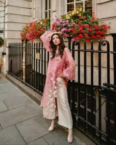 mahira khan inspired pink silk unstitched 3-piece