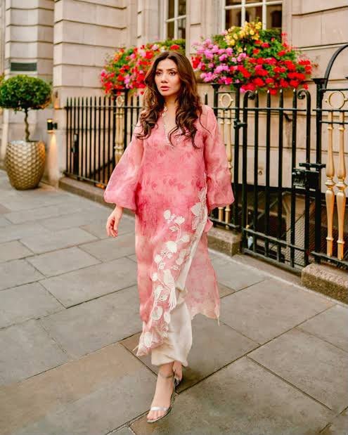 mahira-khan-inspired-pink-silk-unstitched-3-piece-front
